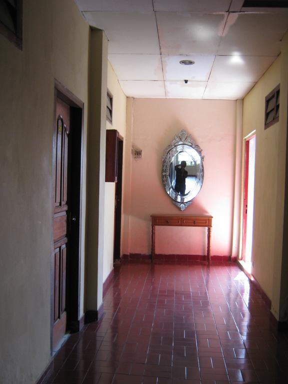 Le Paradis Hotel Palembang Luaran gambar