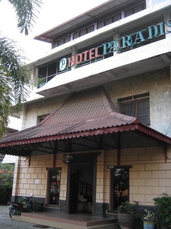 Le Paradis Hotel Palembang Luaran gambar