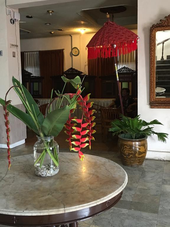 Le Paradis Hotel Palembang Luaran gambar