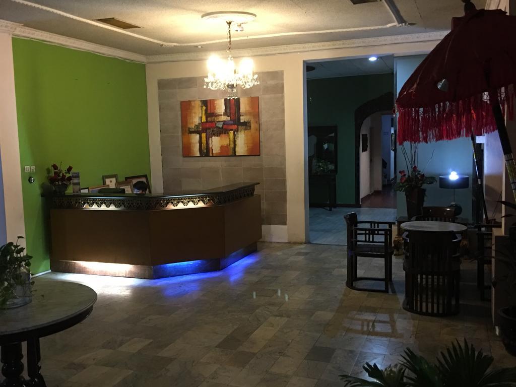 Le Paradis Hotel Palembang Luaran gambar